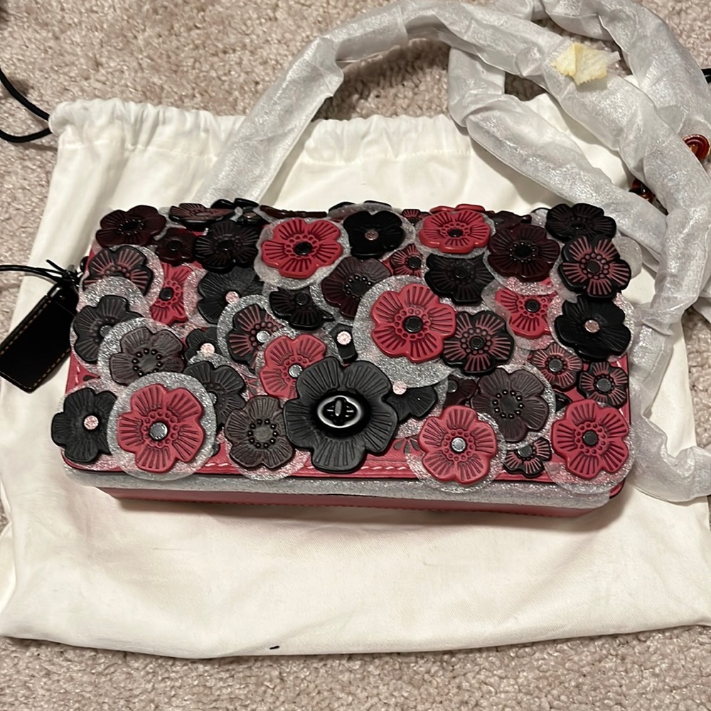 COACH 1941 Collection Tea Rose Appliqué Dinky Crossbody